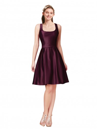 Satin V-Back Knee Length Bateau Neck A-Line Prom Dress / Bridesmaid Dress Armadale